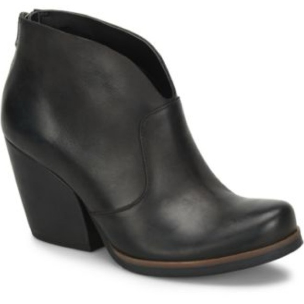 Kork-Ease Black Gemini Ankle Booties NIB 8